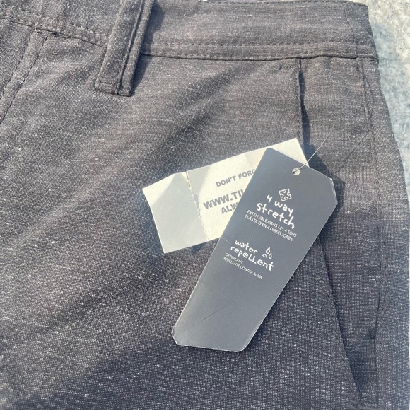 🆕Volcom Static Short 4 Way Stretch Size 14 NWT - Picture 6 of 6